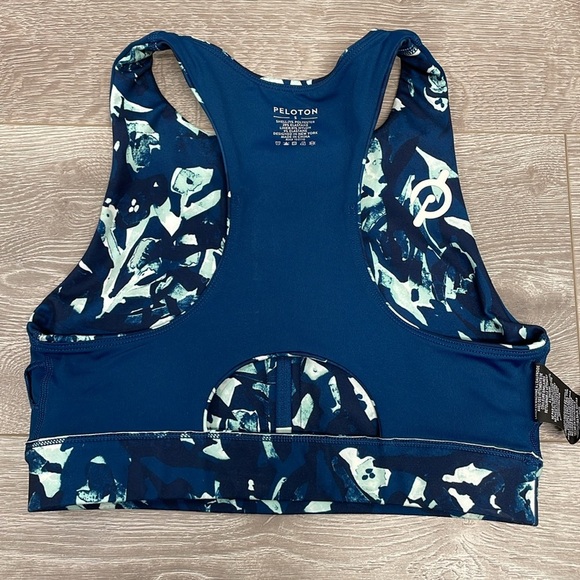NWOT Peloton Cadent High Neck Floral Camo Front Zip Sports Bra S - Picture 10 of 11
